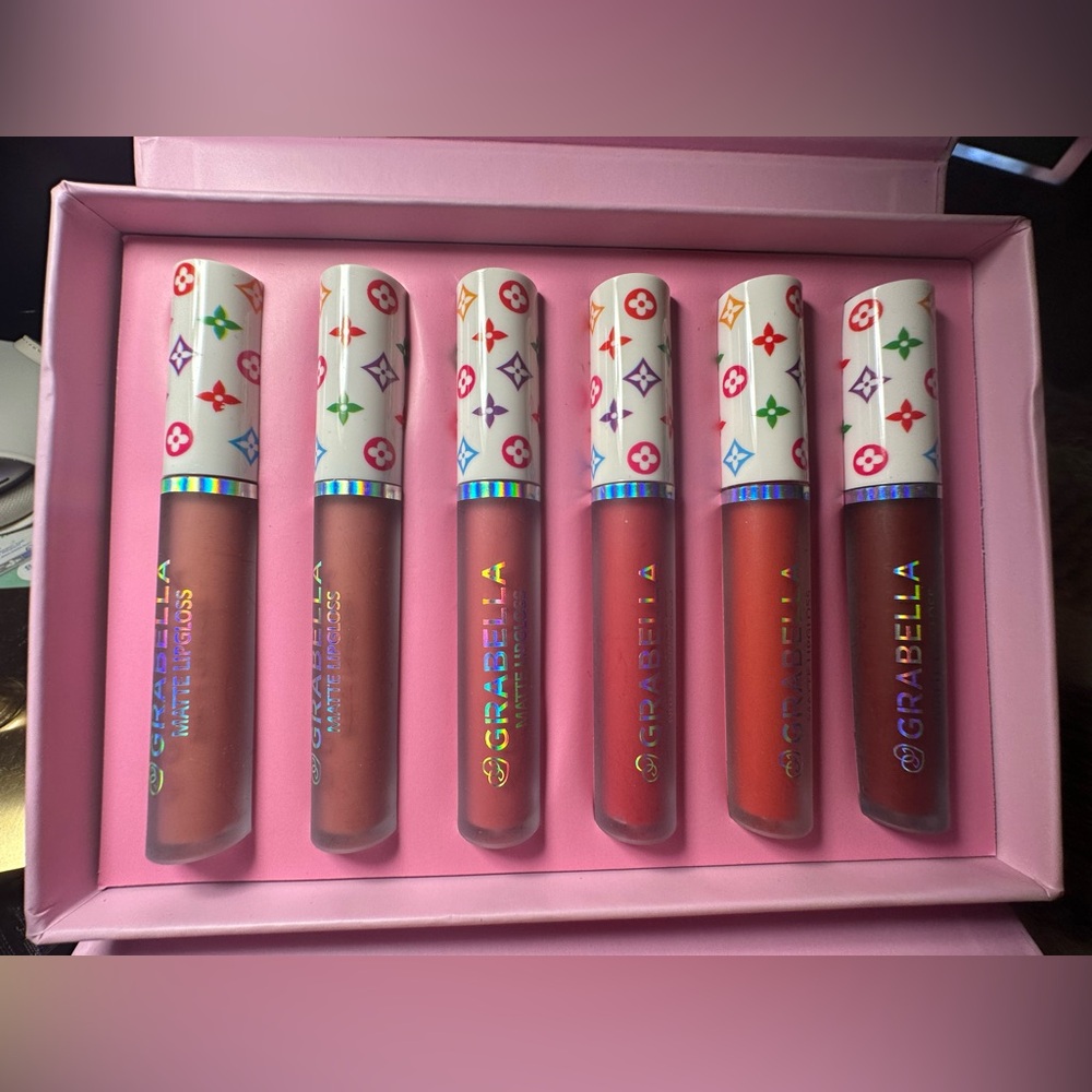 Grabella Colorful Patterned Envelope 6 Piece Lip Gloss Set